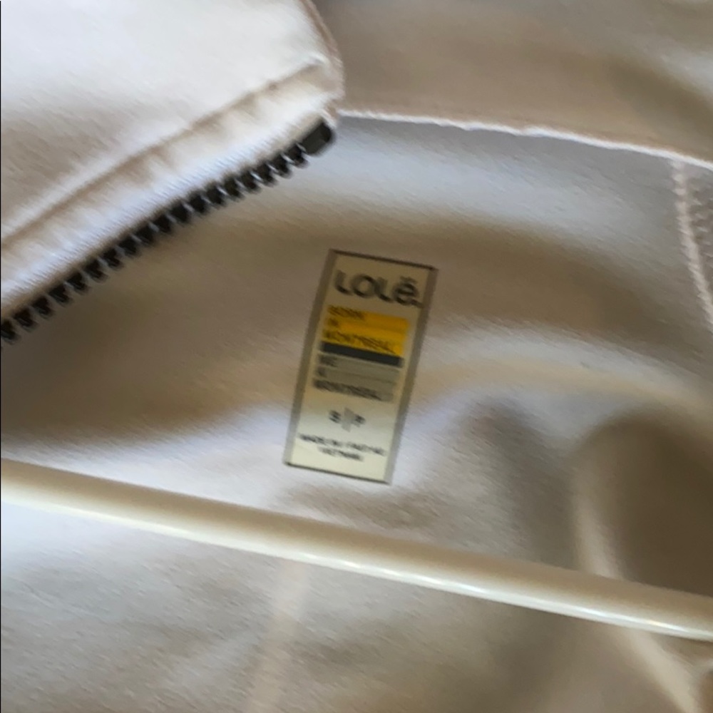 Lolë jacket - Picture 3 of 4